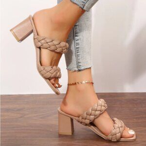 Small Heeled Braided Shoe